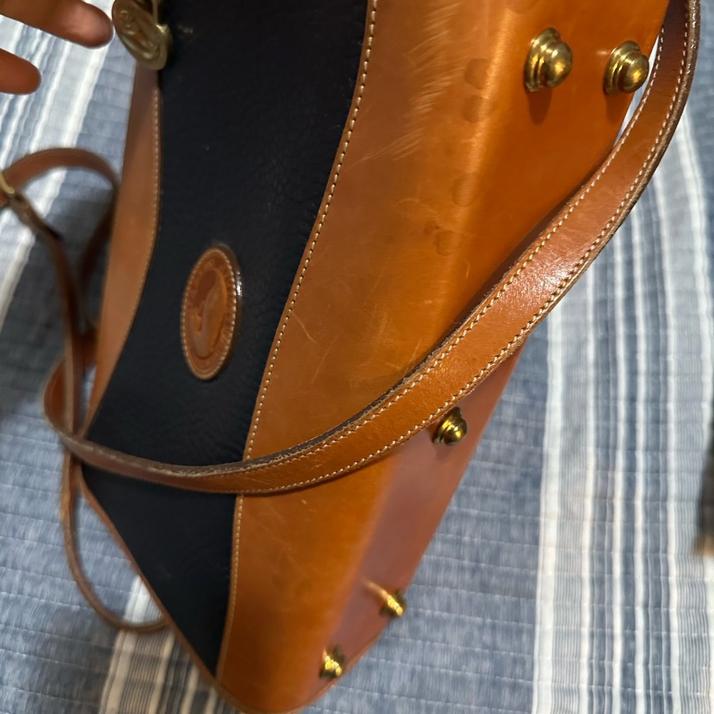 Blue and Tan Leather Crossbody Bag - Picture 8 of 10